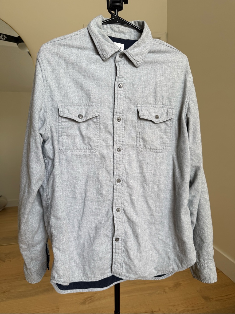 GAP Men's Gray Button-Down Utility Shirt